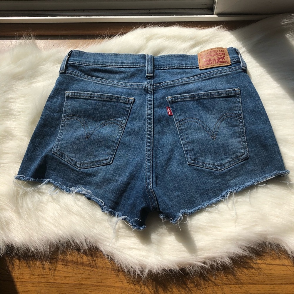 levi’s distressed cutoff denim shorts